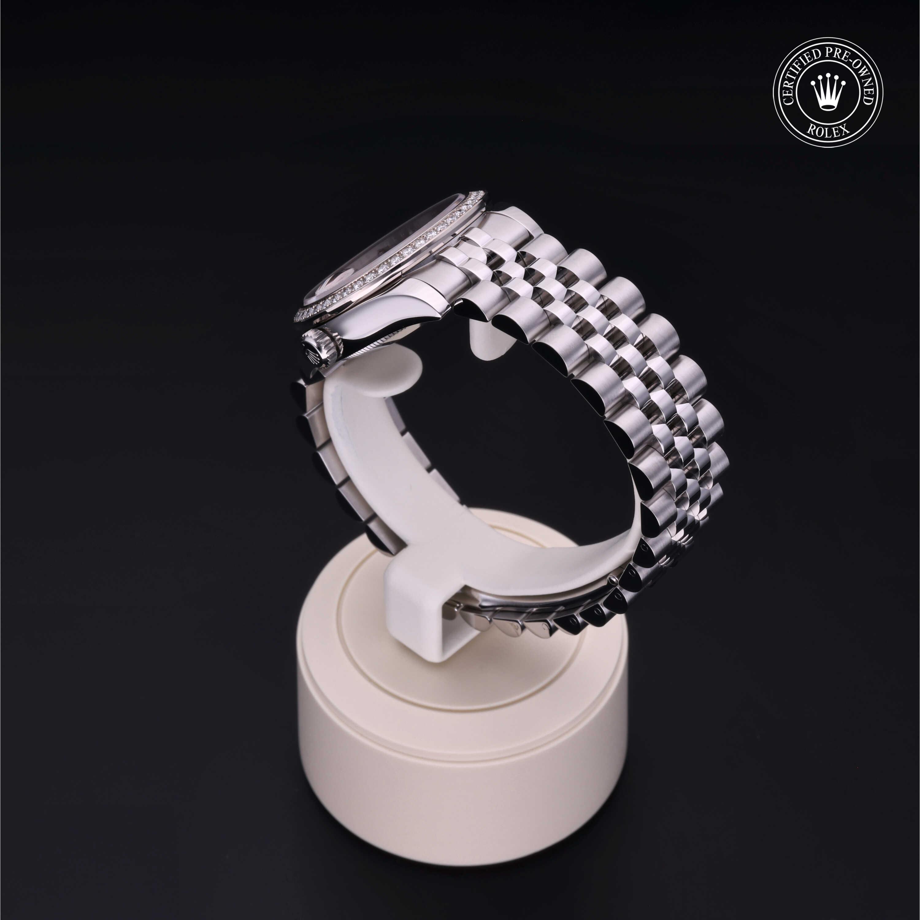 Datejust 31 Rolex Certified Pre-Owned 2017, 31 mm, Rolesor 18 Carat White
Reference: 178384