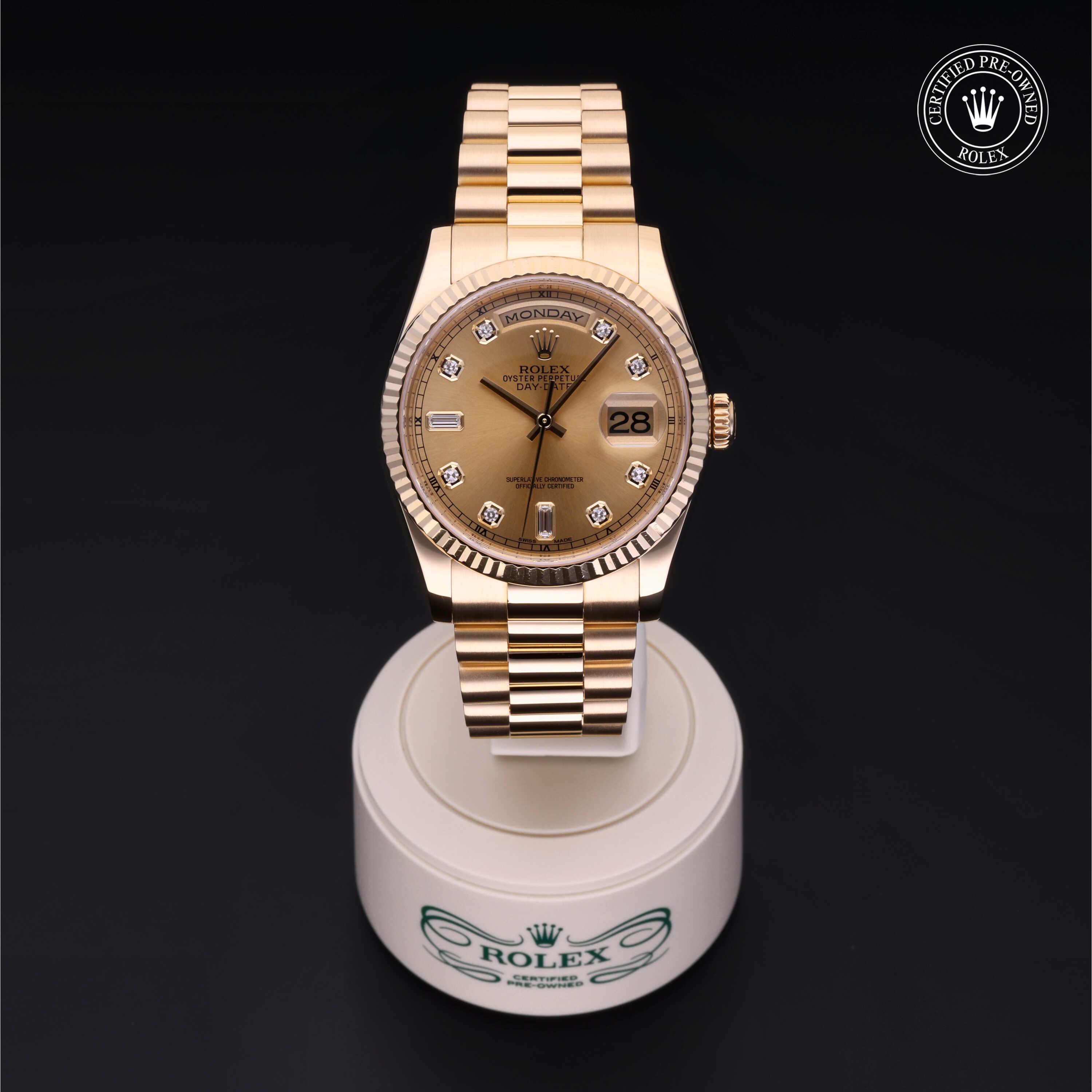 Day-Date 36 Rolex Certified Pre-Owned 2012, 36 mm, Gold 18 Carat Yellow
Reference: 118238