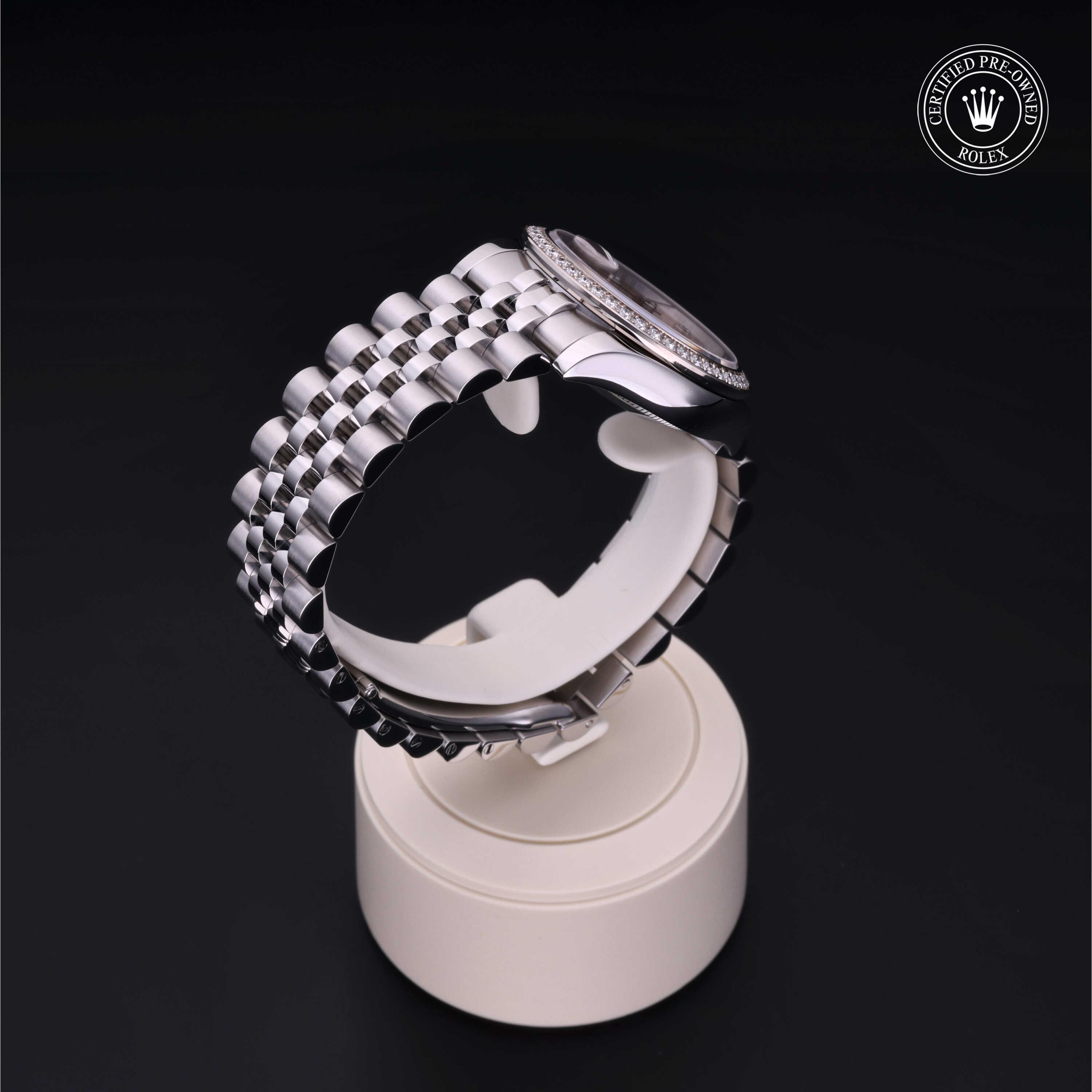 Datejust 31 Rolex Certified Pre-Owned 2017, 31 mm, Rolesor 18 Carat White
Reference: 178384