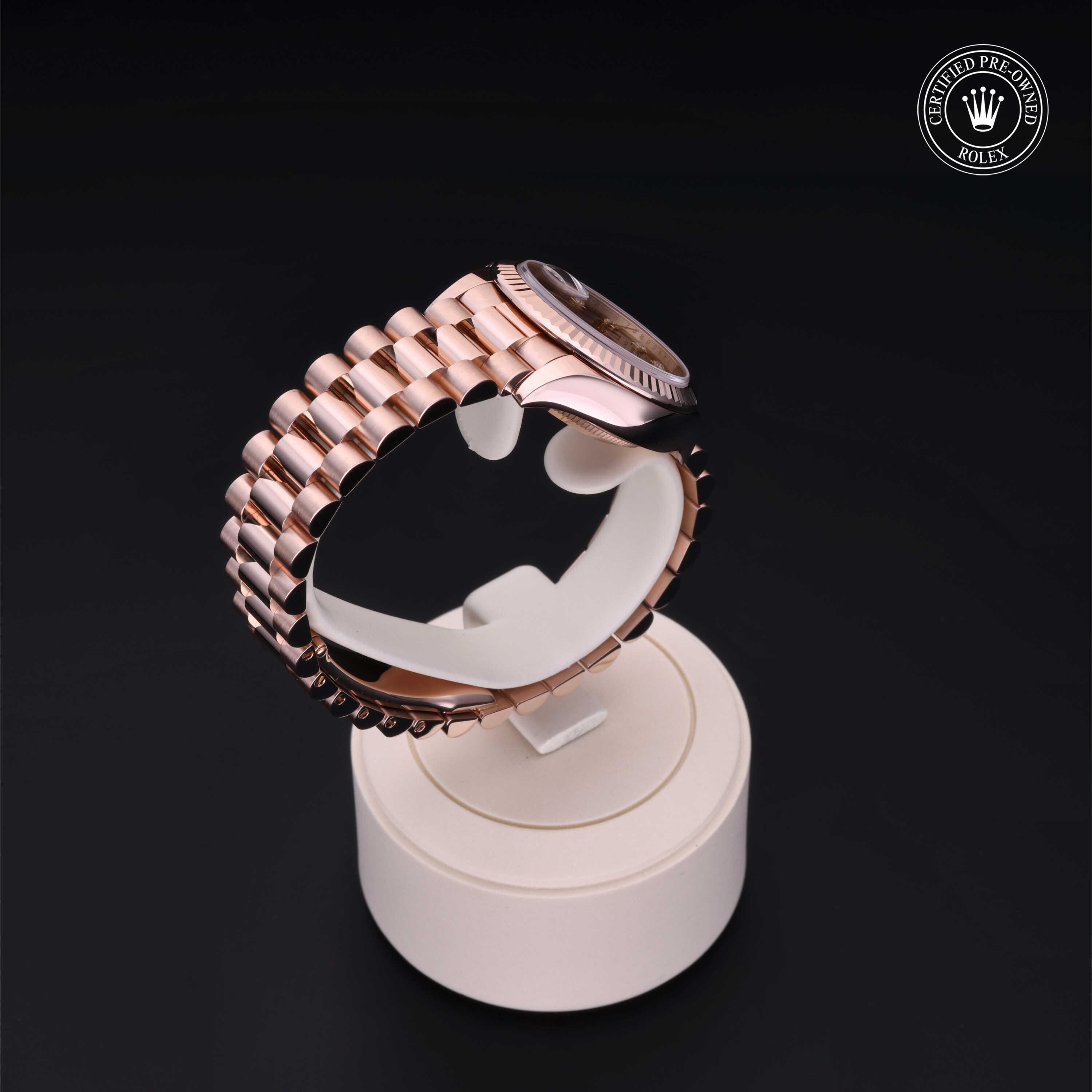Lady-Datejust 勞力士中古錶認證 2015, 28毫米, 18K紅金
型號: 279175
