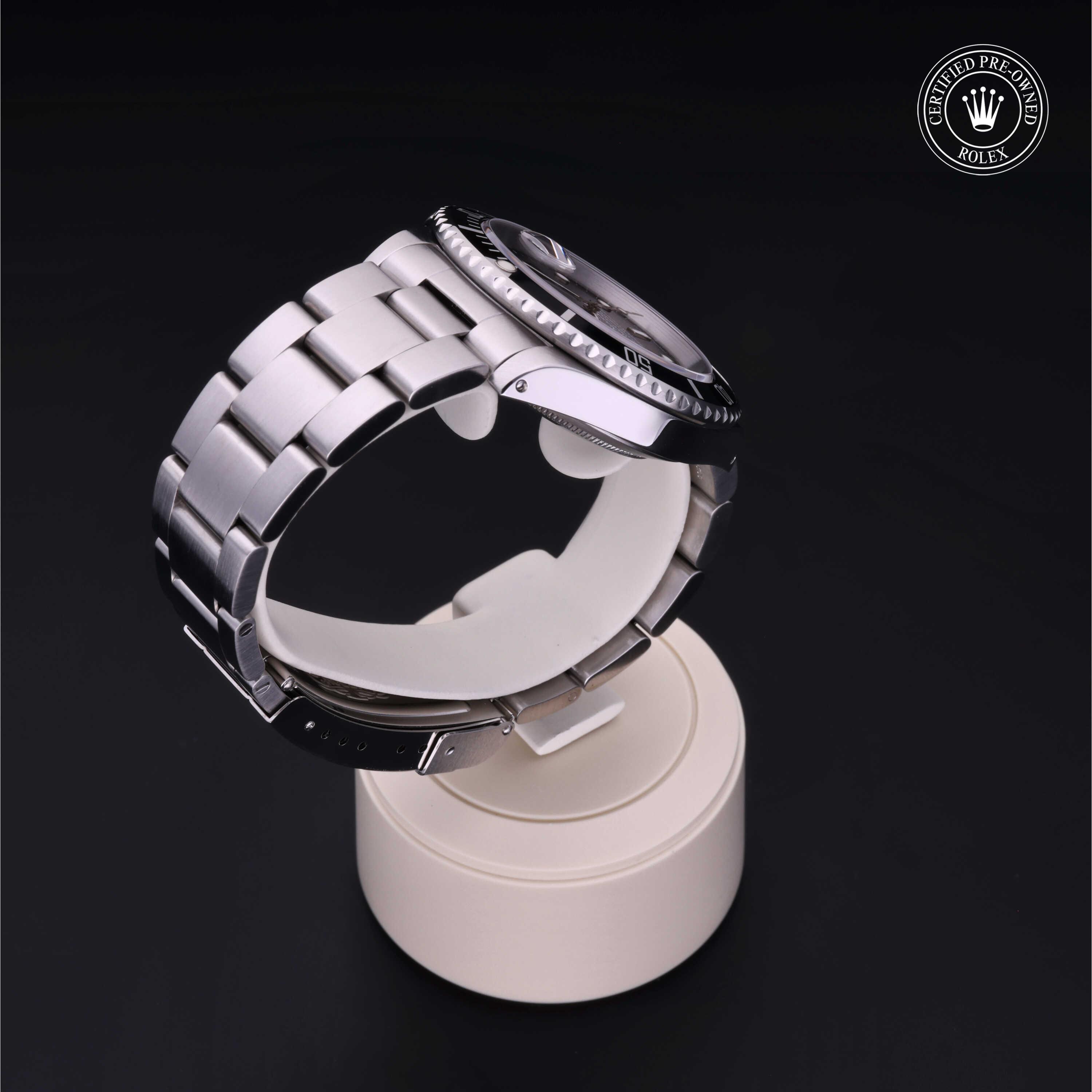 Oyster Perpetual Submariner Date 勞力士中古錶認證 1997, 40毫米, 鋼
型號: 16610