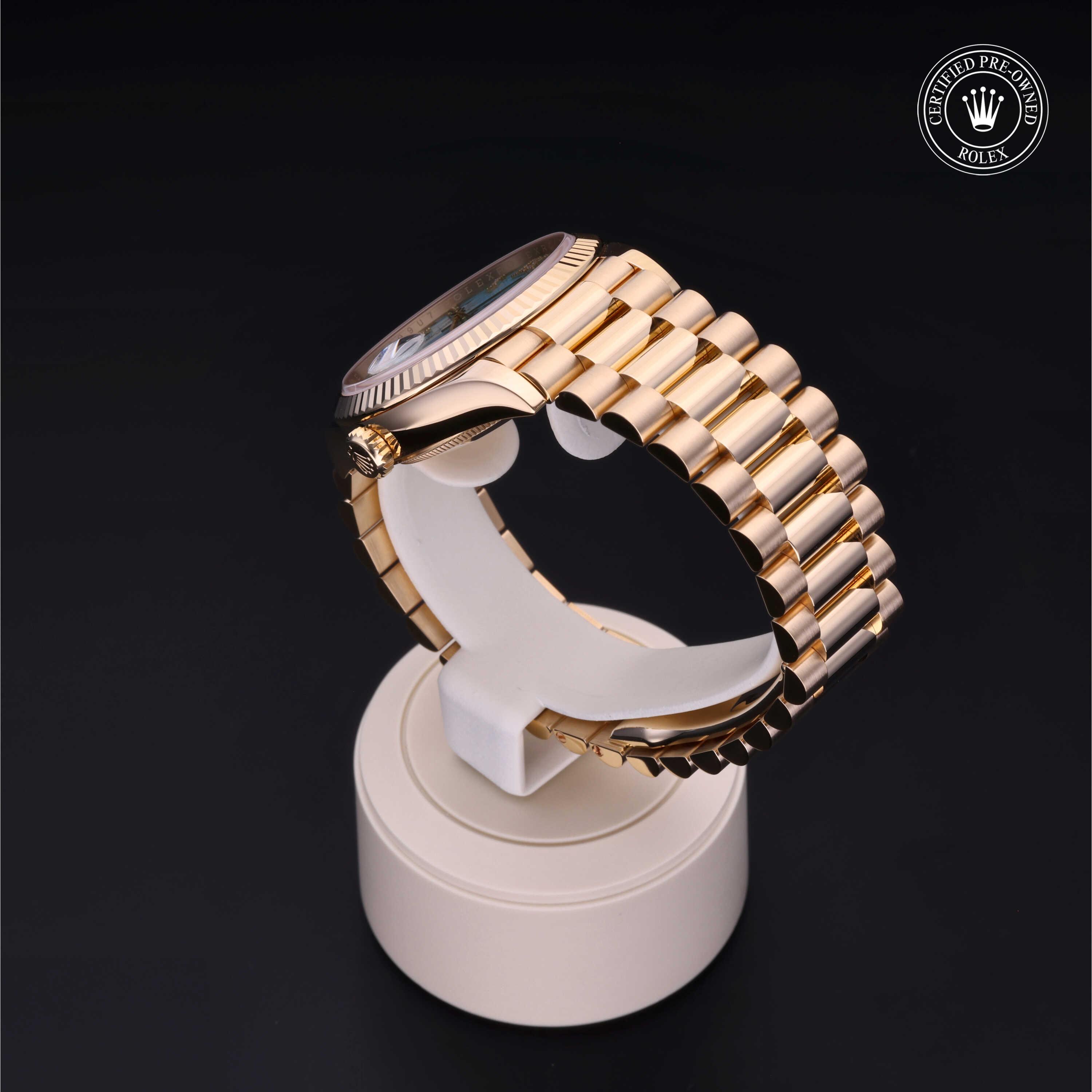 Day-Date 36 勞力士中古錶認證 2023, 36毫米, 18K黃金
型號: 128238