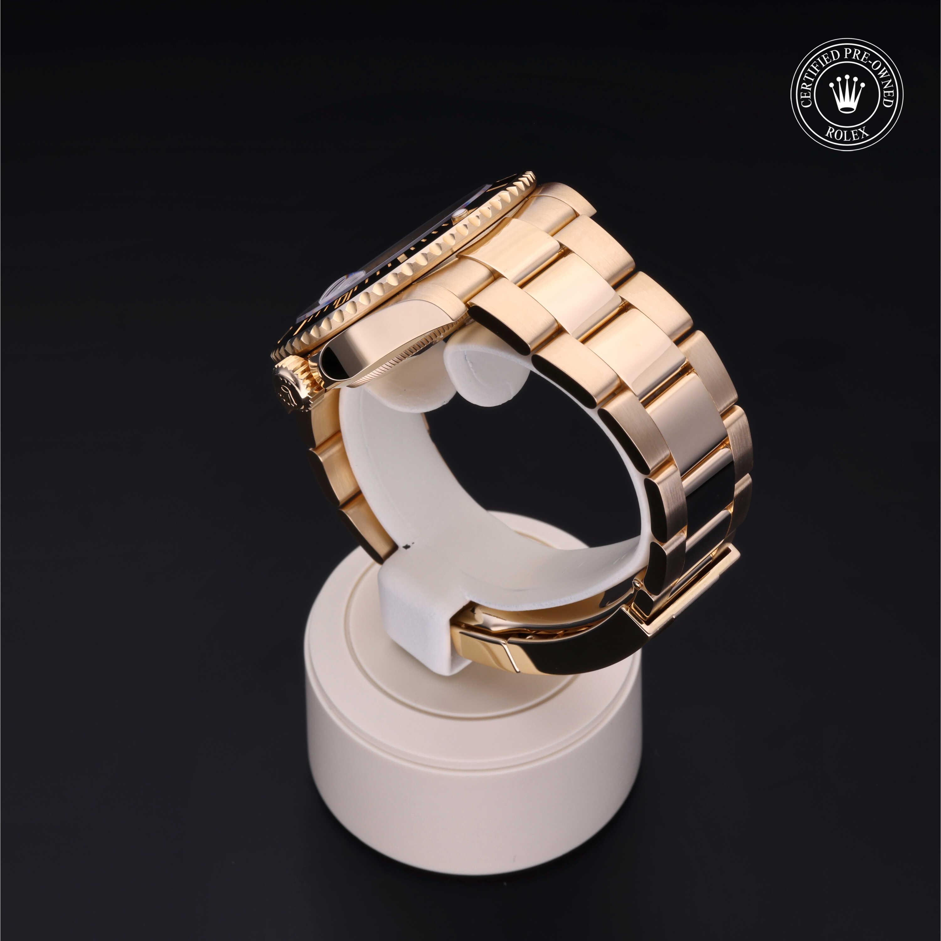 Submariner Date 勞力士中古錶認證 2022, 41毫米, 18K黃金
型號: 126618LN